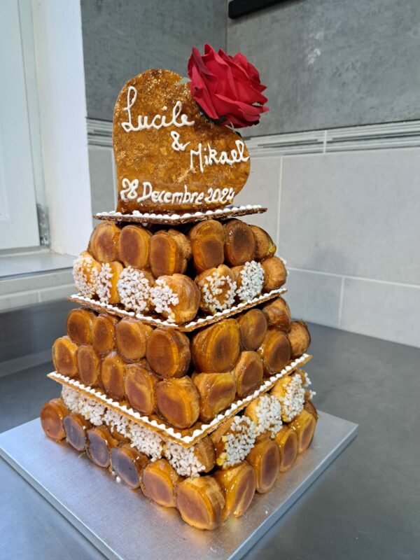 Pièce montée en chou